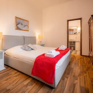 2* Guest house Novella House