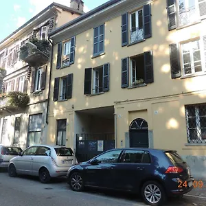 Al Numero 11 Apartment